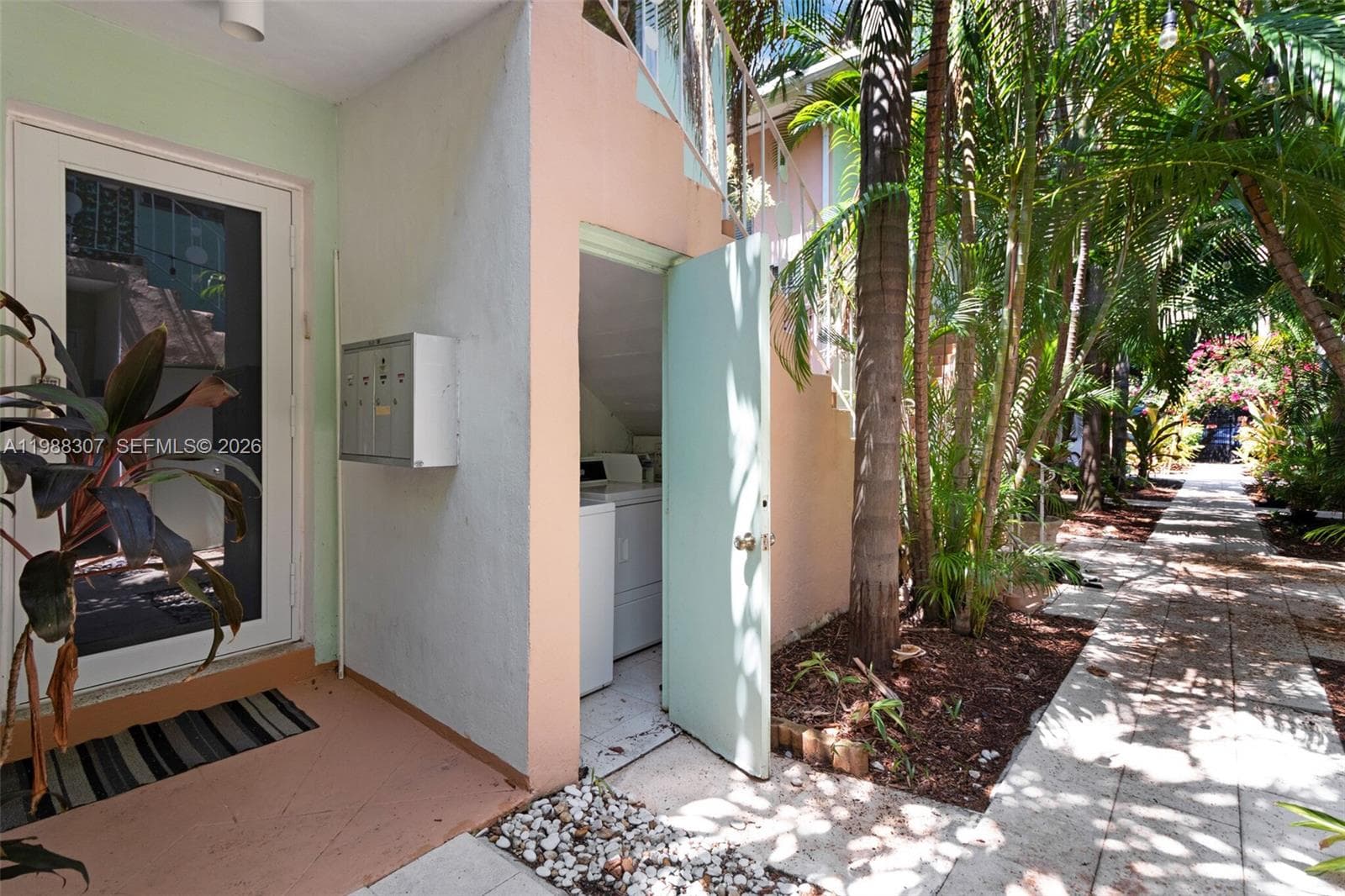 1117 Meridian Ave # 1117, Miami Beach FL 33139 — 41