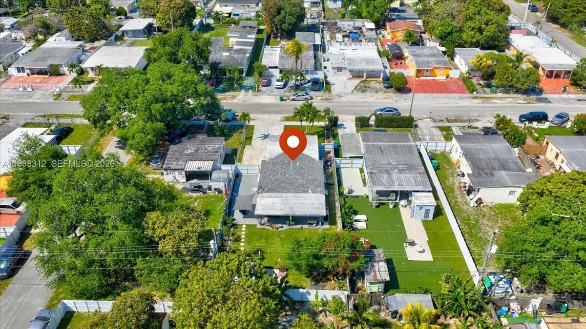 3140 NW 97th St, Miami FL 33147 — 33