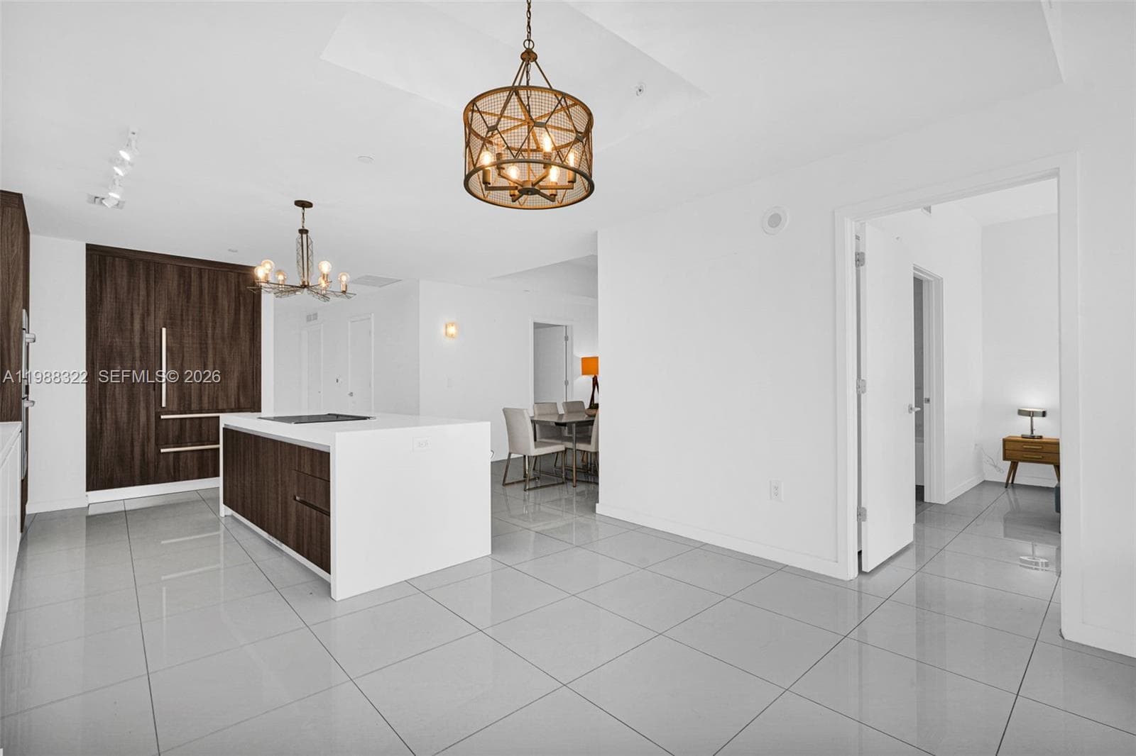 851 NE 1st Ave # 2912, Miami FL 33132 — 12