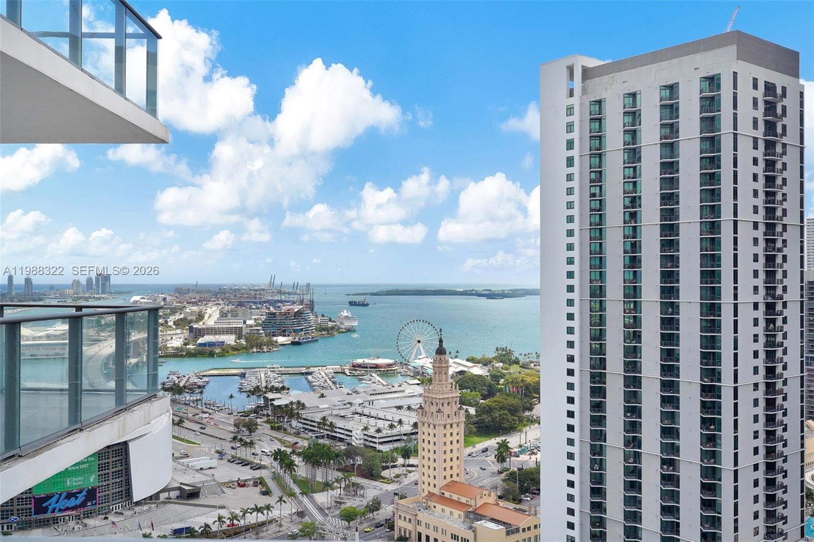 851 NE 1st Ave # 2912, Miami FL 33132 — 41