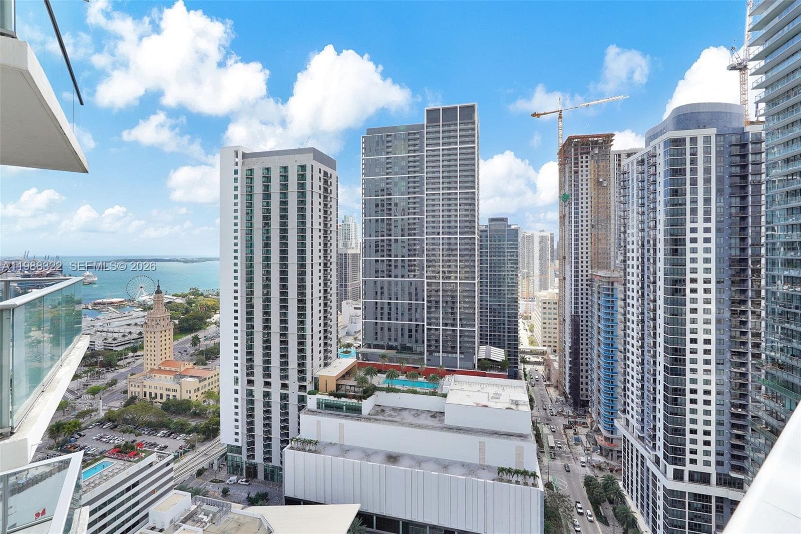 851 NE 1st Ave # 2912, Miami FL 33132 — 45
