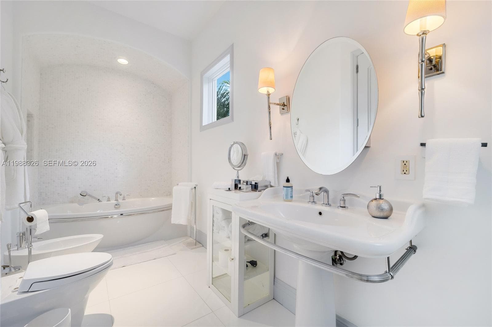 100 Palm Ave, Miami Beach FL 33139 — 28