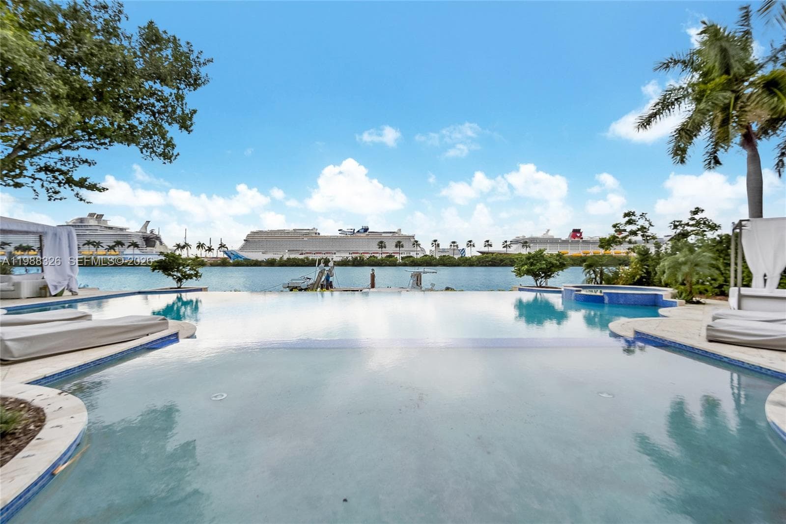 100 Palm Ave, Miami Beach FL 33139 — 15