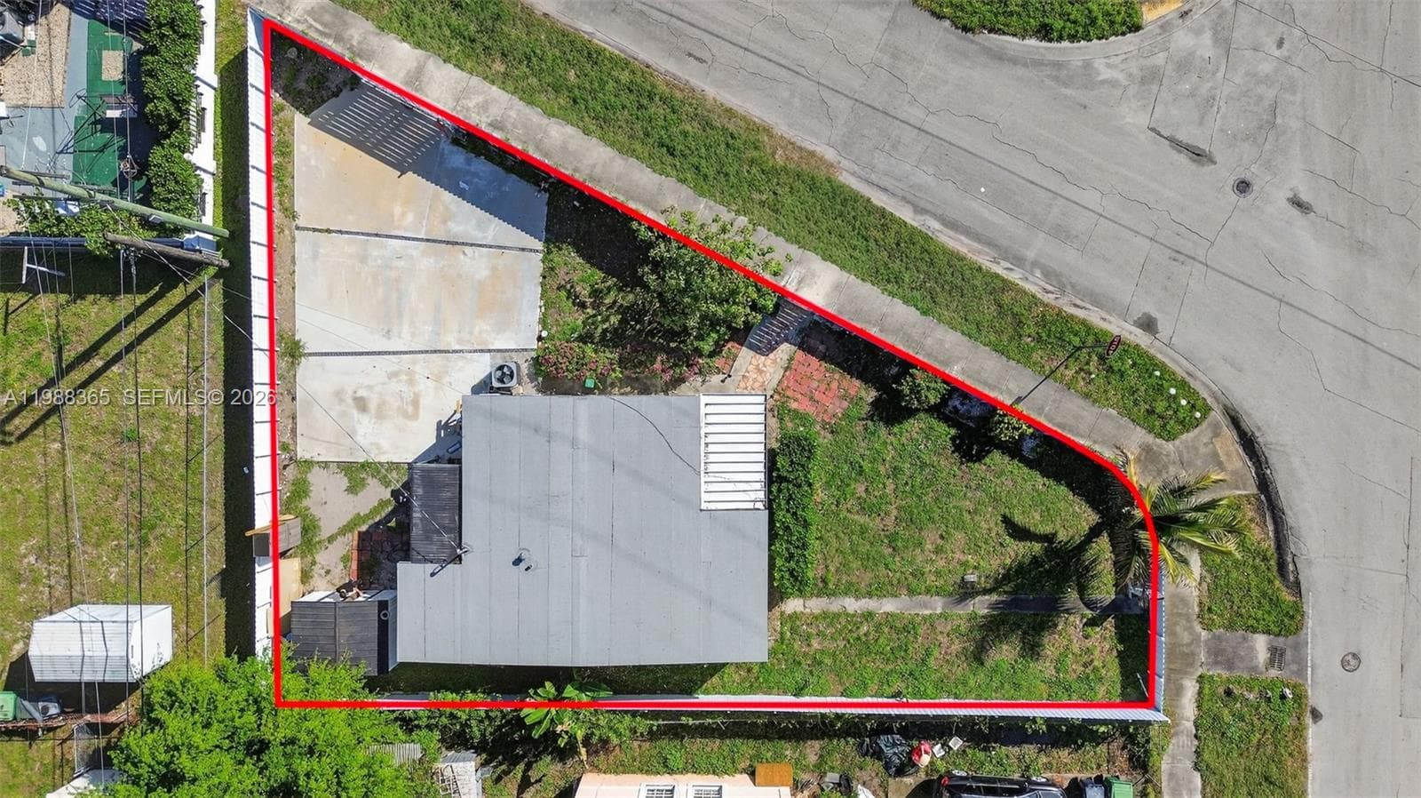 2001 Rutland St, Opa-Locka FL 33054 — 29