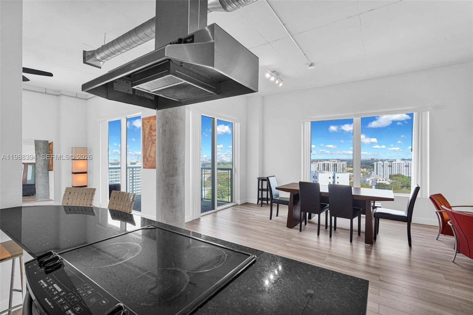 10 SW South River Dr # 1615, Miami FL 33130 — 2