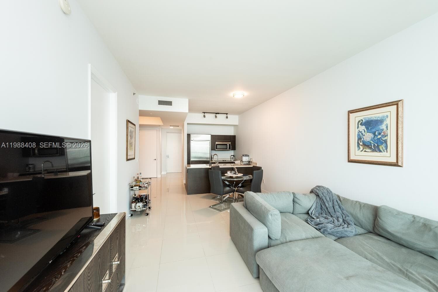 55 SE 6th St # 4200, Miami FL 33131 — 6