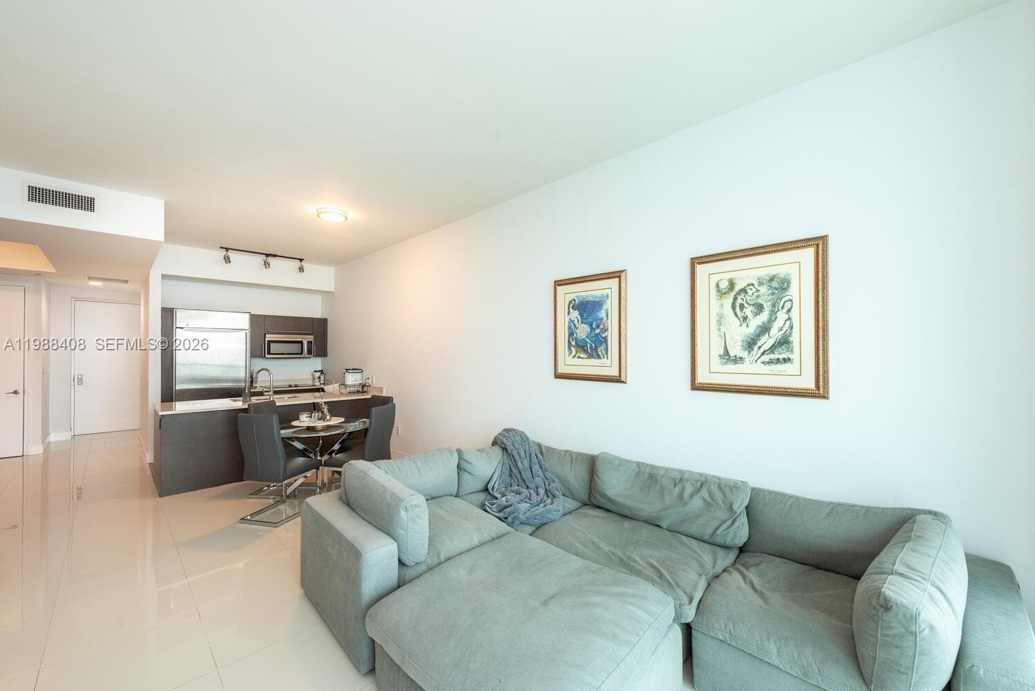 55 SE 6th St # 4200, Miami FL 33131 — 5