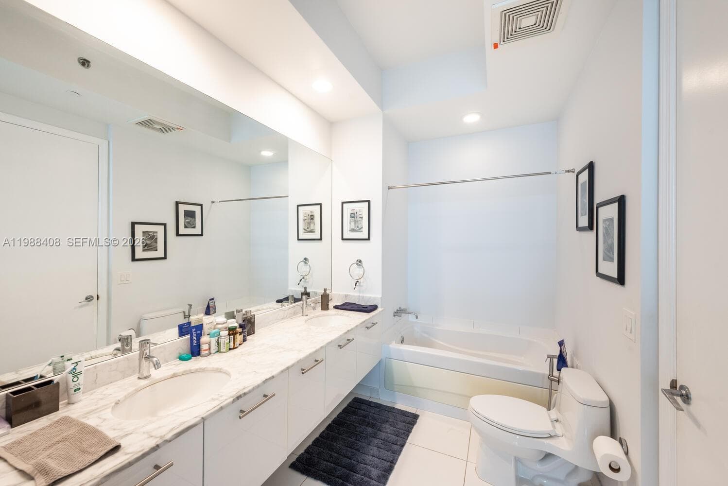 55 SE 6th St # 4200, Miami FL 33131 — 15