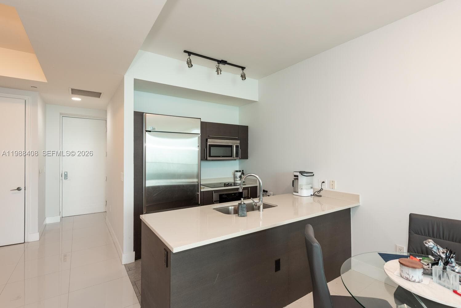 55 SE 6th St # 4200, Miami FL 33131 — 8