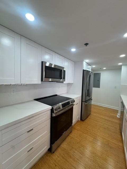 801 N Venetian Dr # 1103, Miami FL 33139 — 17