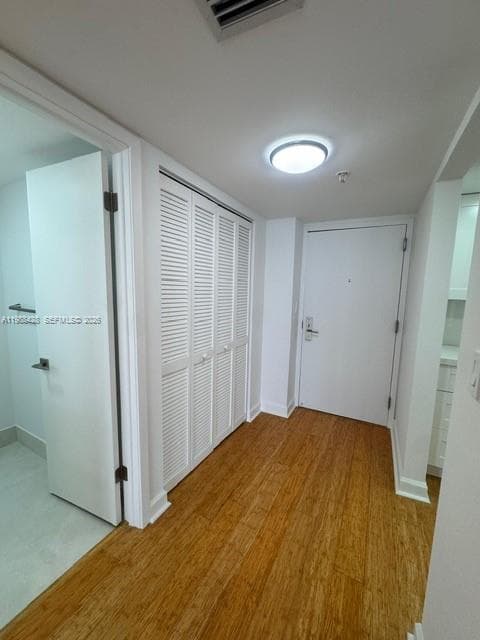801 N Venetian Dr # 1103, Miami FL 33139 — 20