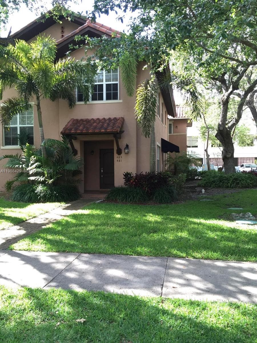 481 Menendez Ave # 9, Coral Gables FL 33146 — 1