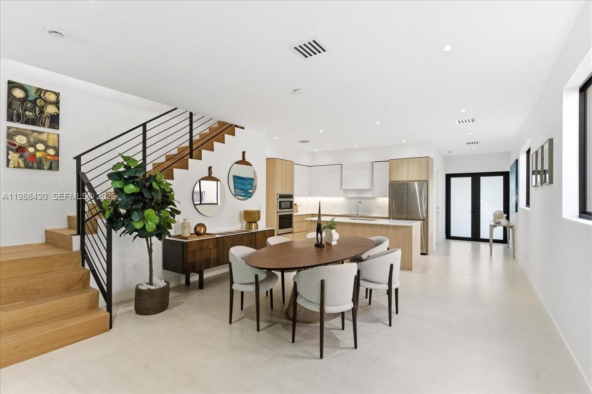 2925 SW 36th Ave, Miami FL 33133 — 14
