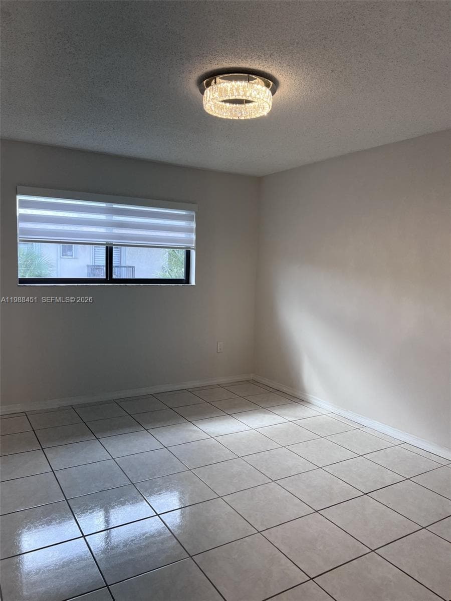 5480 W 21st Ct # 404, Hialeah FL 33016 — 5