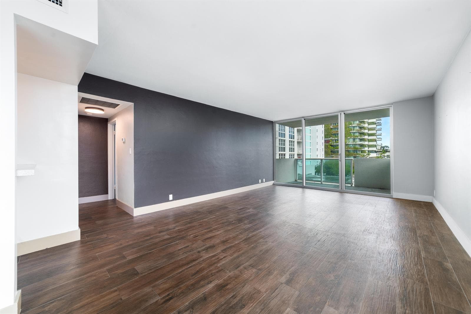 1200 West Avenue # 316, Miami Beach FL 33139 — 17