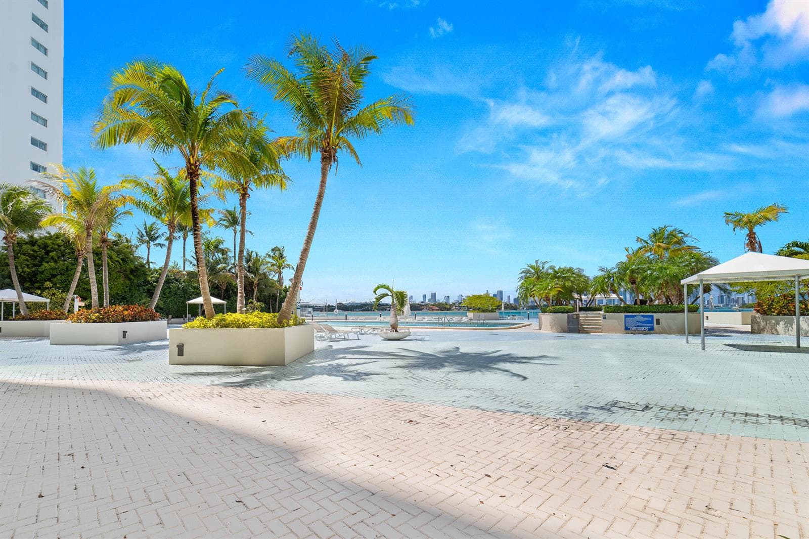 1200 West Avenue # 316, Miami Beach FL 33139 — 47