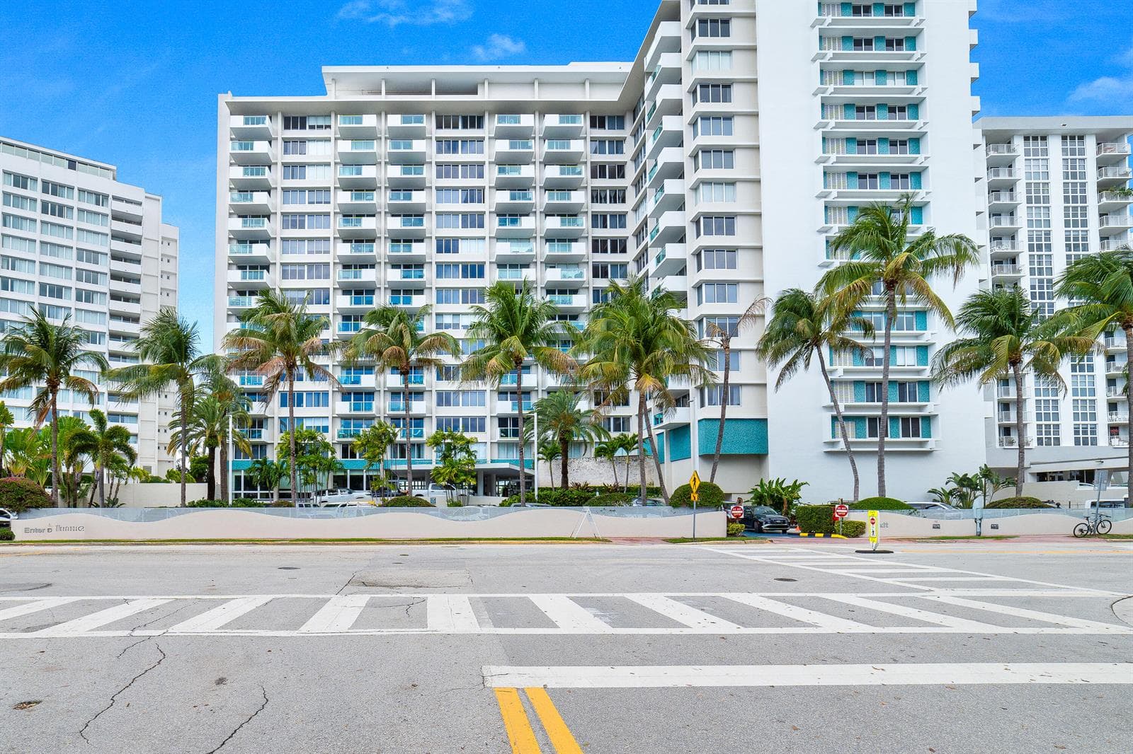 1200 West Avenue # 316, Miami Beach FL 33139 — 36