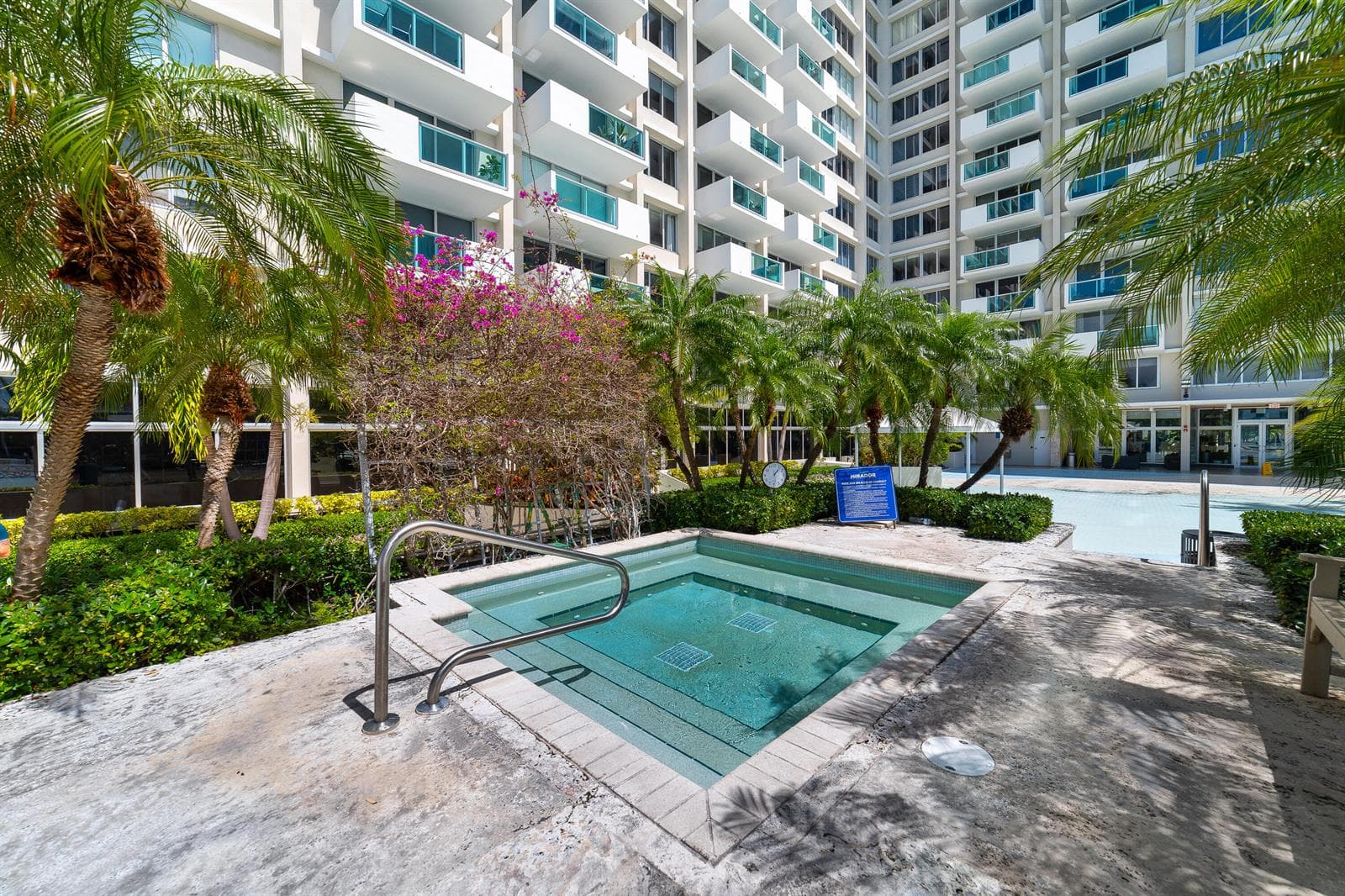 1200 West Avenue # 316, Miami Beach FL 33139 — 54