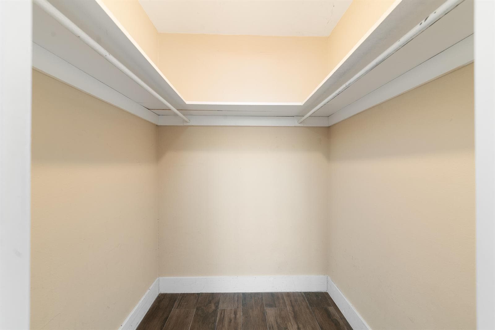 1200 West Avenue # 316, Miami Beach FL 33139 — 25