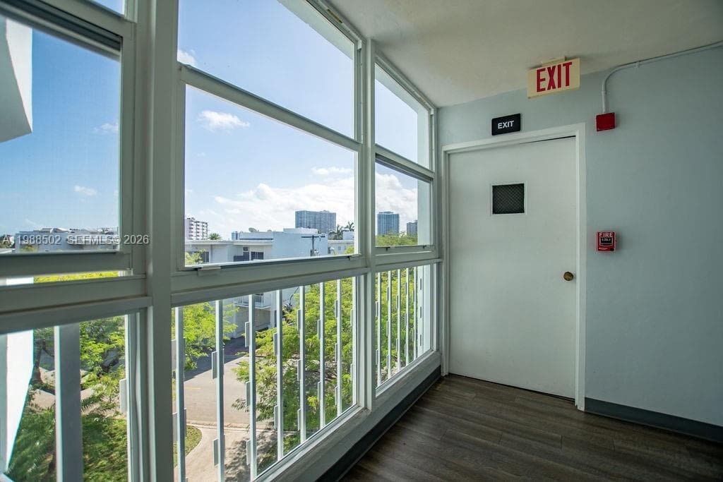 1990 Marseille Dr # 402, Miami Beach FL 33141 — 6