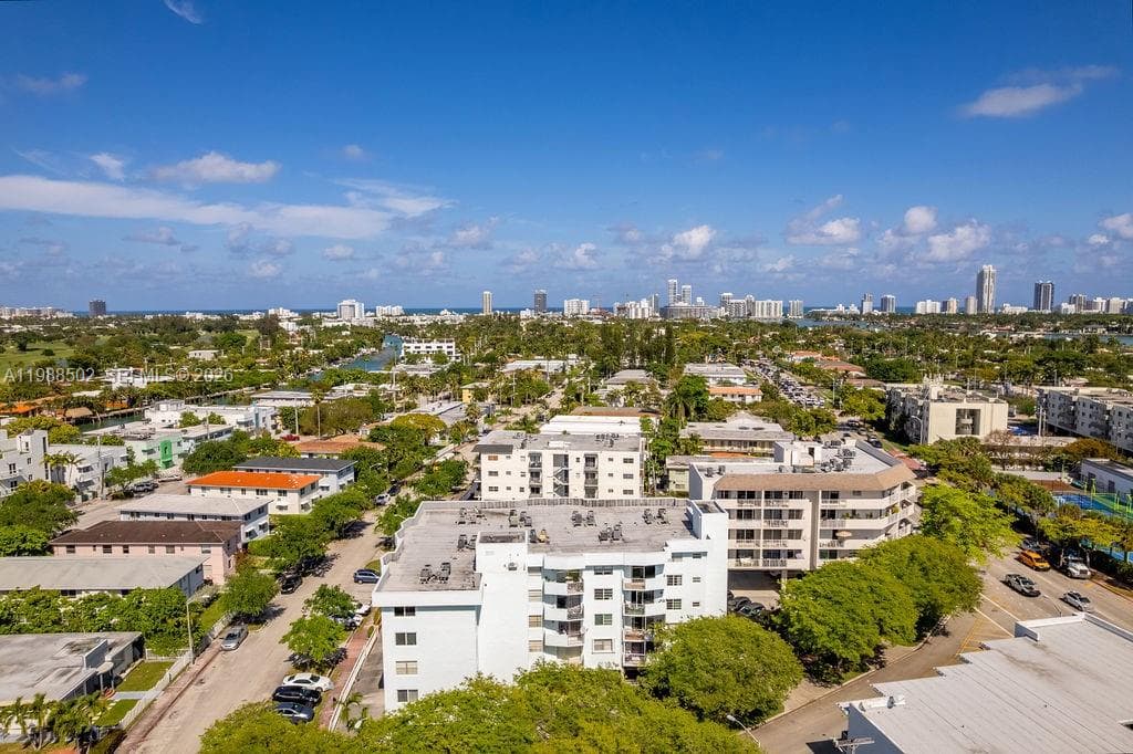 1990 Marseille Dr # 402, Miami Beach FL 33141 — 44