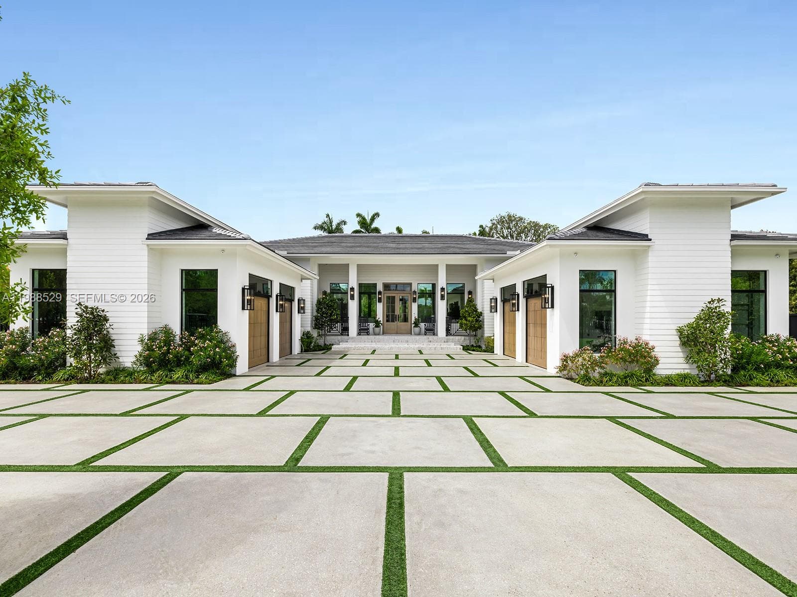 14200 Old Cutler Rd, Palmetto Bay FL 33158 — 1