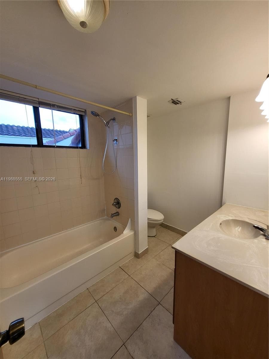8215 SW 152nd Ave # 418, Miami FL 33193 — 16