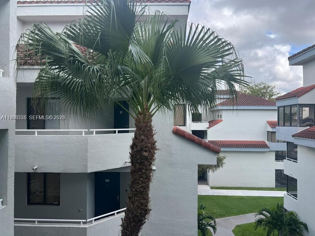 8215 SW 152nd Ave # 418, Miami FL 33193 — 3