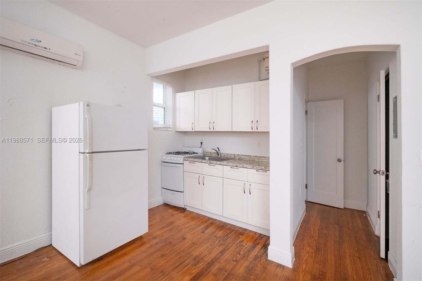 7936 Harding Ave, Miami Beach FL 33141 — 11