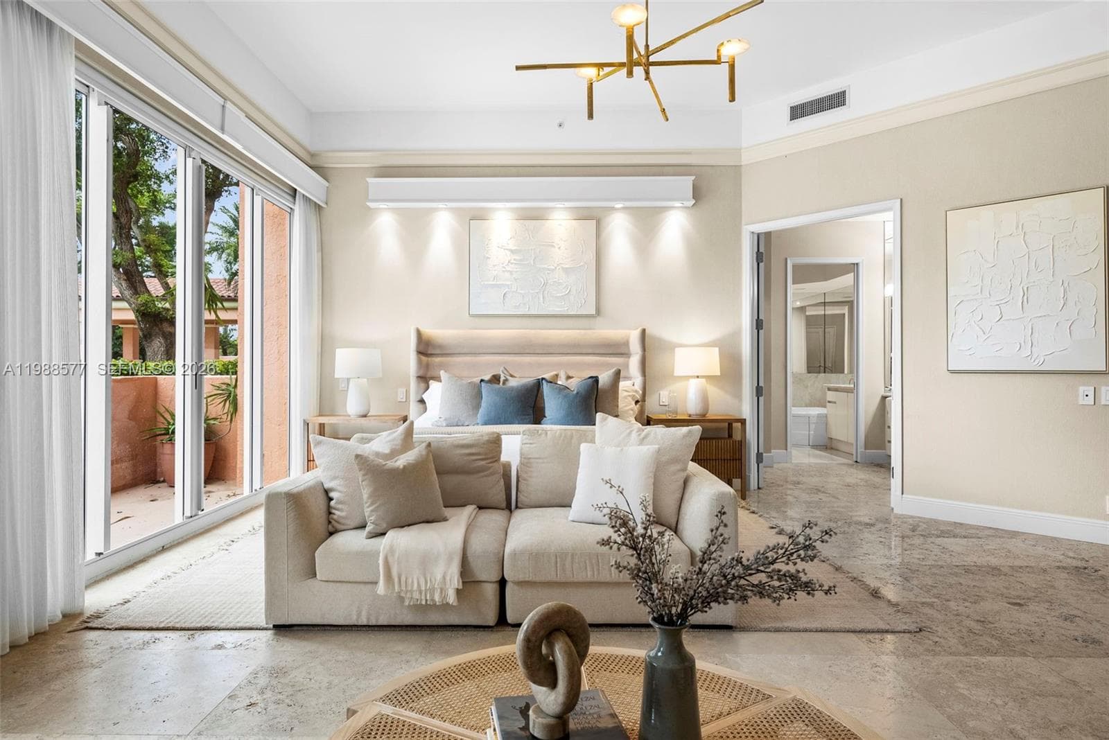 10 Edgewater Dr, Coral Gables FL 33133 — 34
