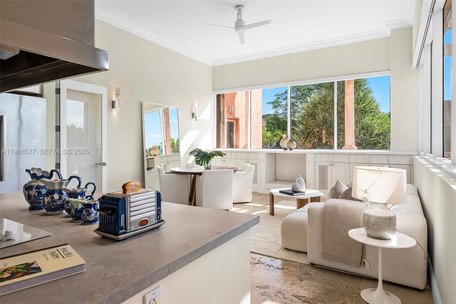 10 Edgewater Dr, Coral Gables FL 33133 — 29