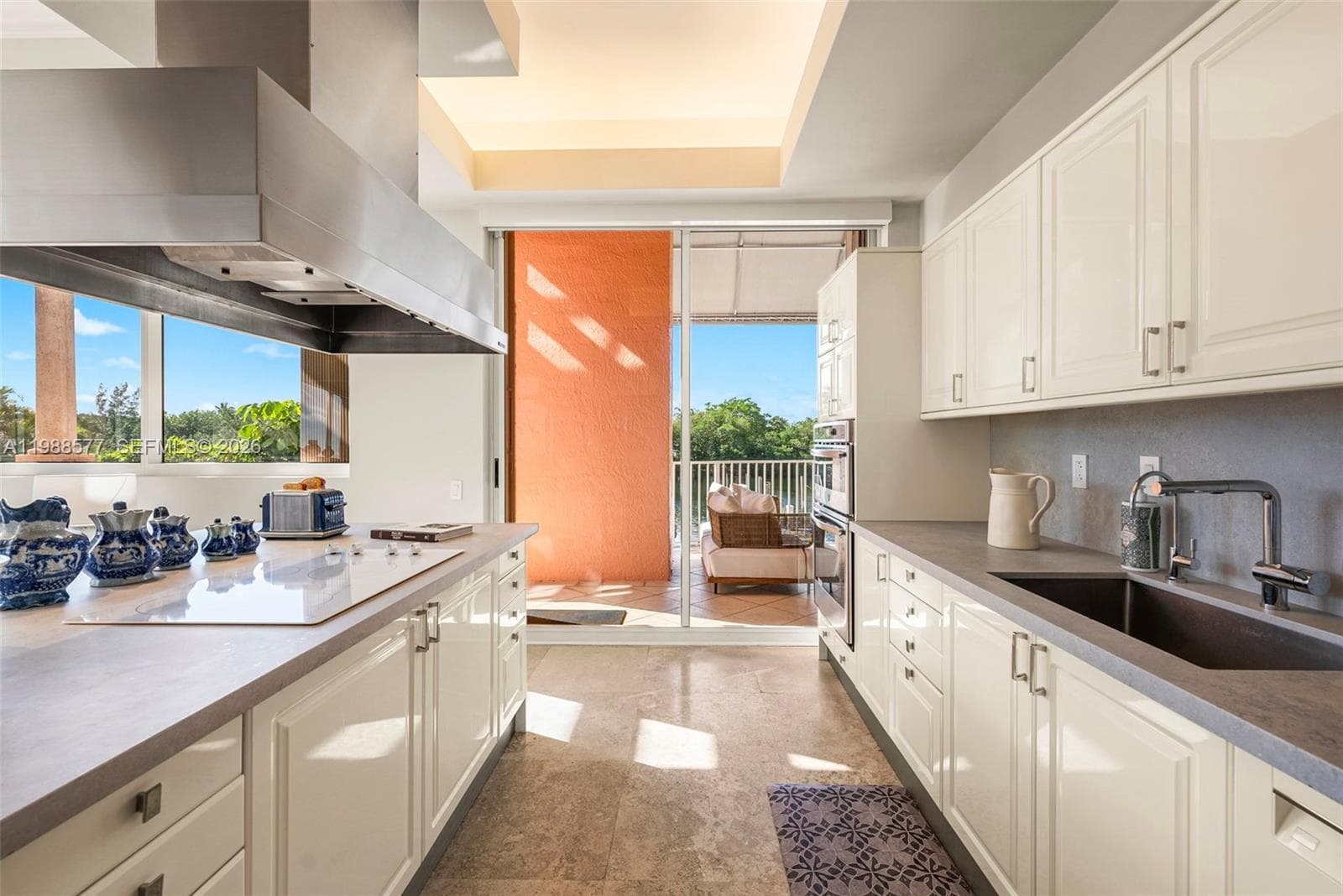 10 Edgewater Dr, Coral Gables FL 33133 — 25