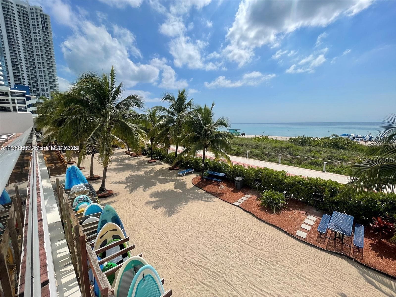 6039 Collins Ave # 1710, Miami Beach FL 33140 — 27