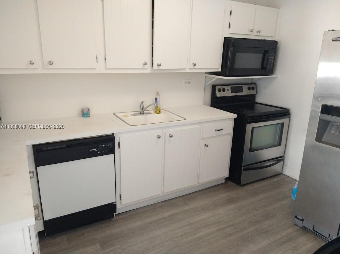 6039 Collins Ave # 1710, Miami Beach FL 33140 — 15