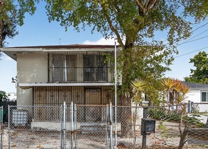 2765 NW 60th Street, Miami FL 33142 — 1