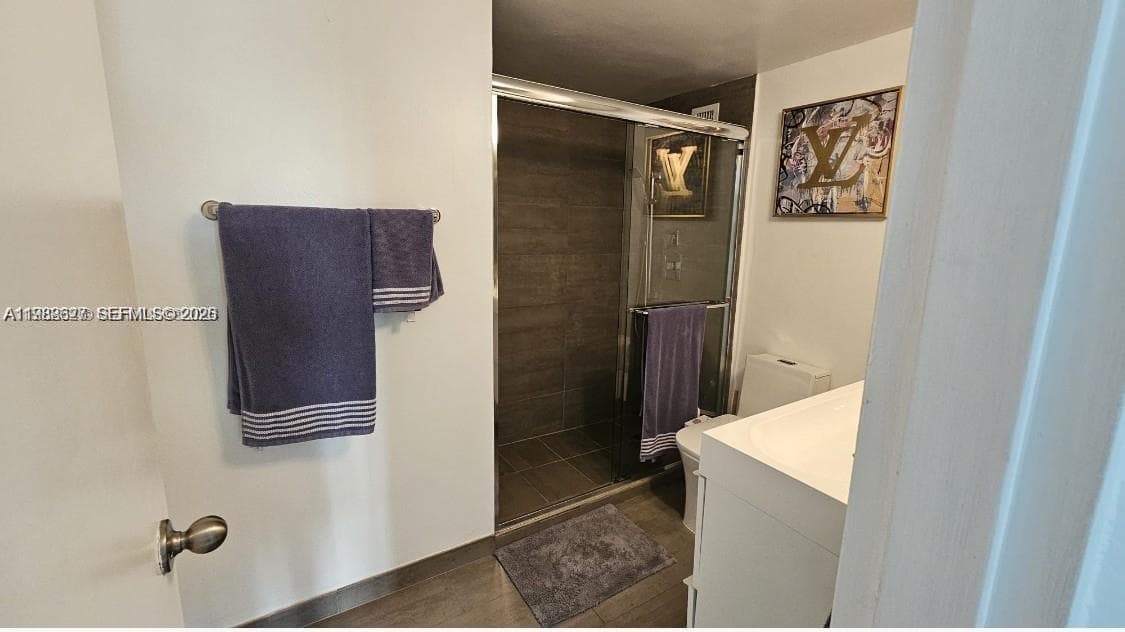 1000 West Ave # 214, Miami Beach FL 33139 — 16