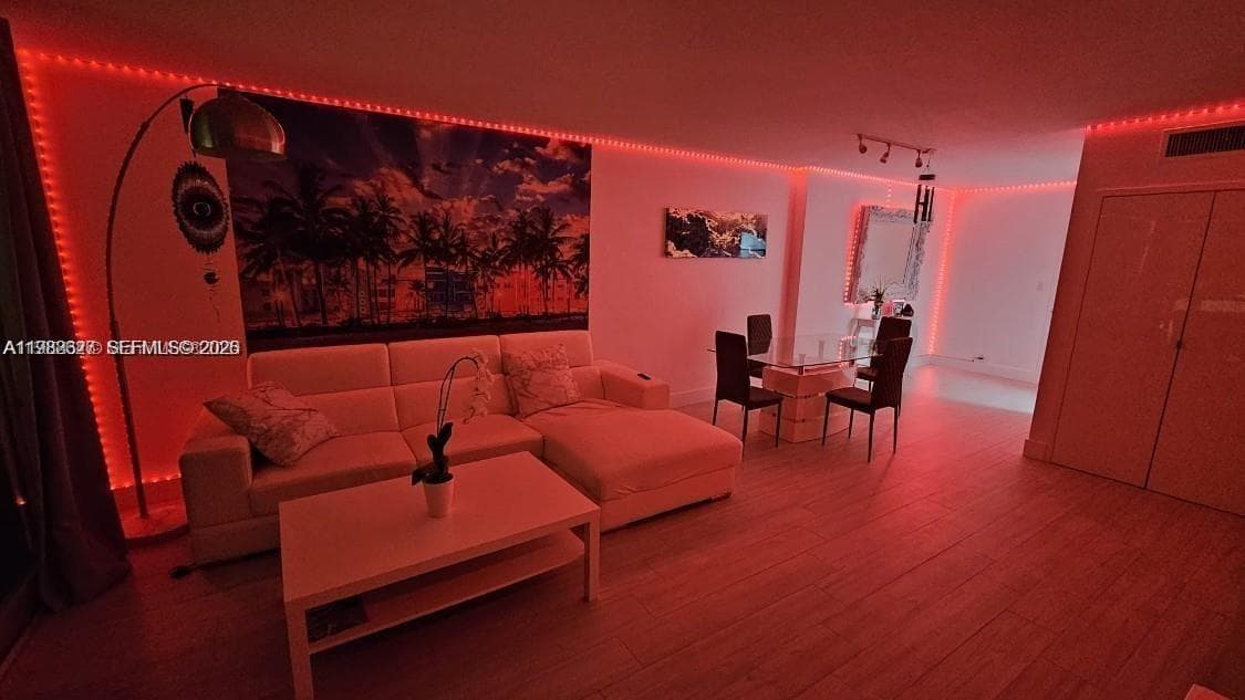 1000 West Ave # 214, Miami Beach FL 33139 — 22