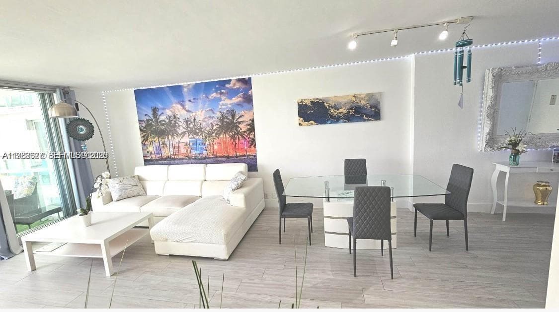 1000 West Ave # 214, Miami Beach FL 33139 — 7