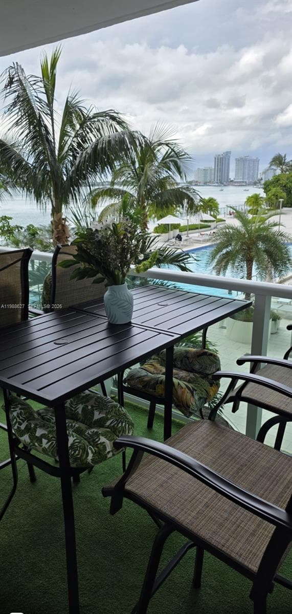 1000 West Ave # 214, Miami Beach FL 33139 — 3