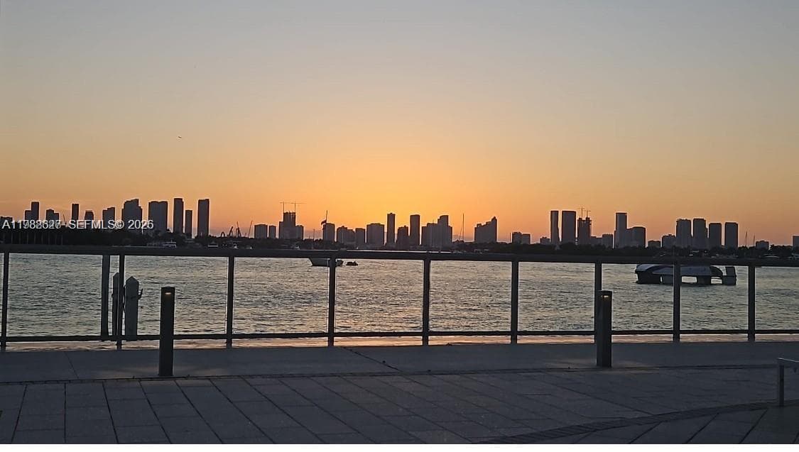 1000 West Ave # 214, Miami Beach FL 33139 — 39