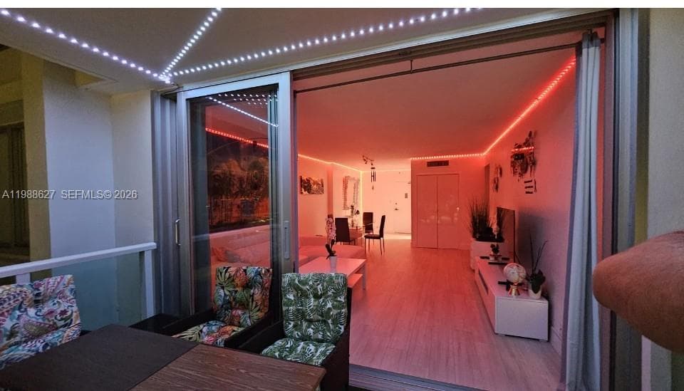 1000 West Ave # 214, Miami Beach FL 33139 — 21