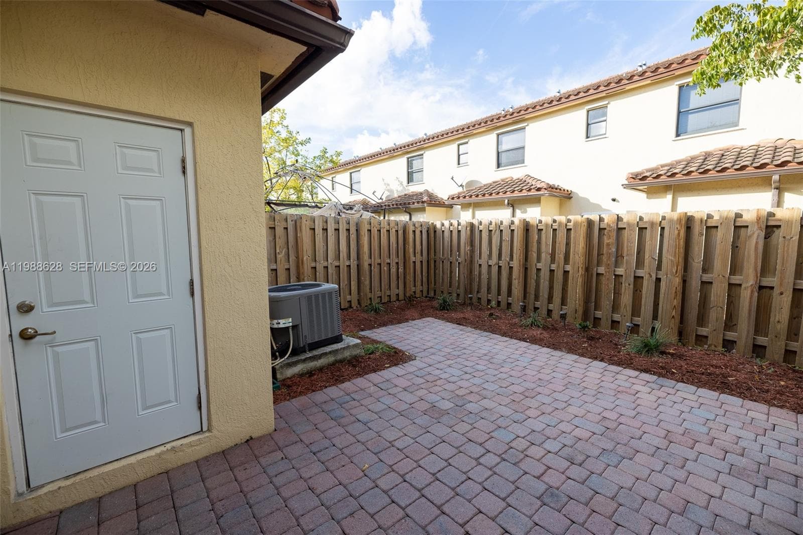 3213 SE 6th St, Homestead FL 33033 — 23