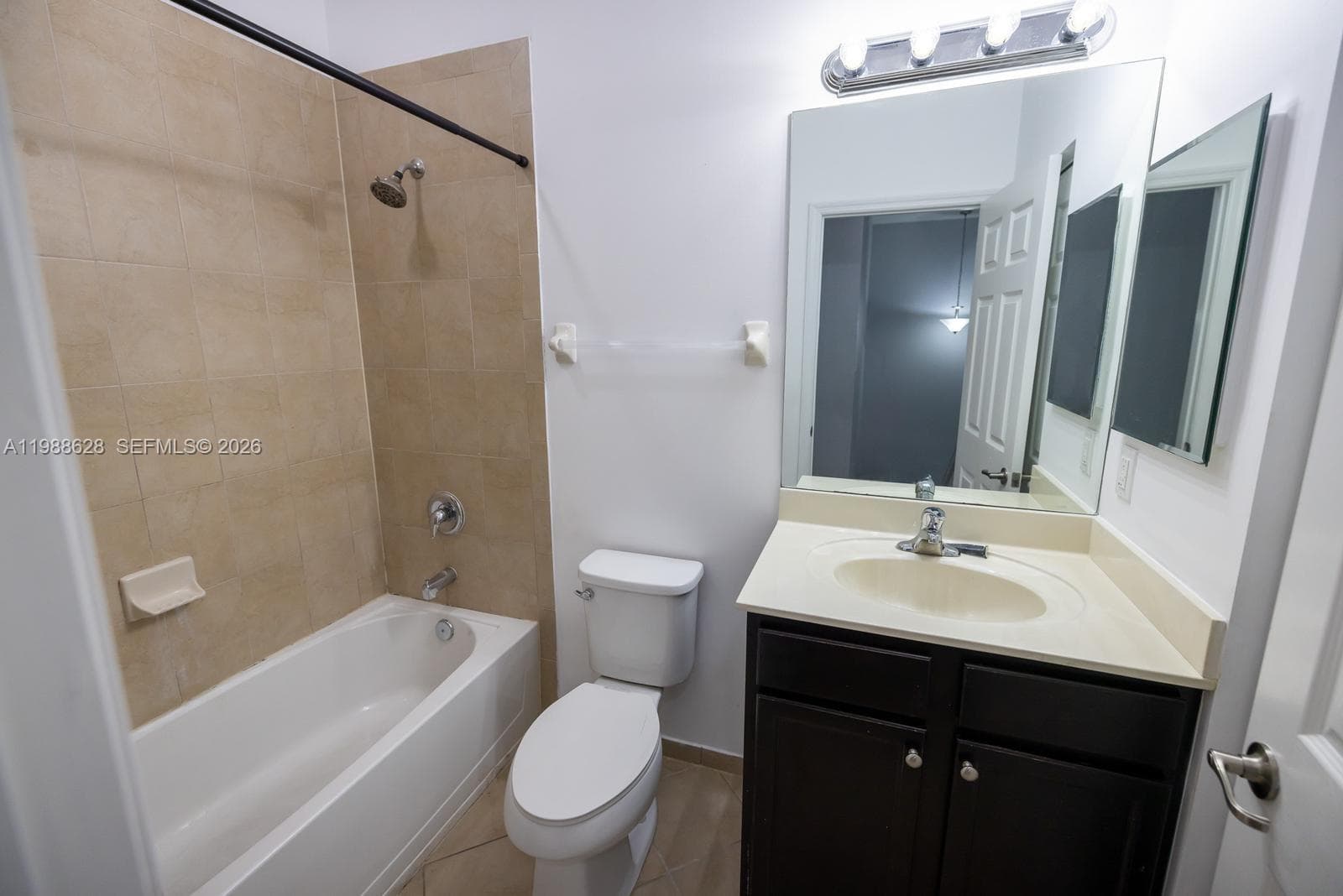 3213 SE 6th St, Homestead FL 33033 — 17