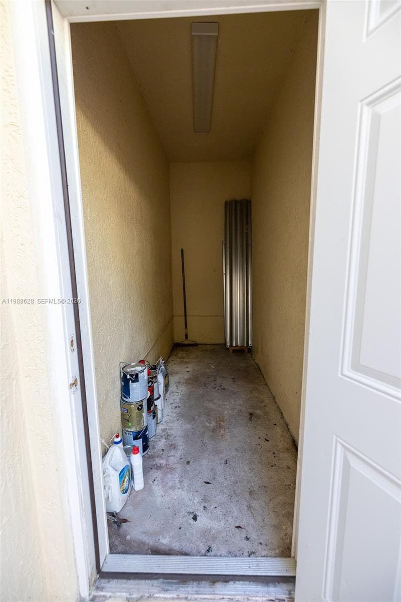 3213 SE 6th St, Homestead FL 33033 — 22