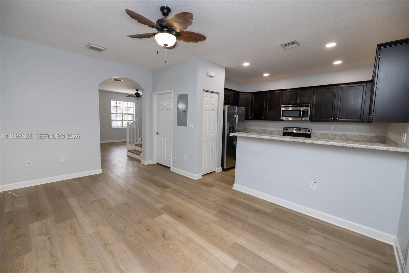 3213 SE 6th St, Homestead FL 33033 — 10