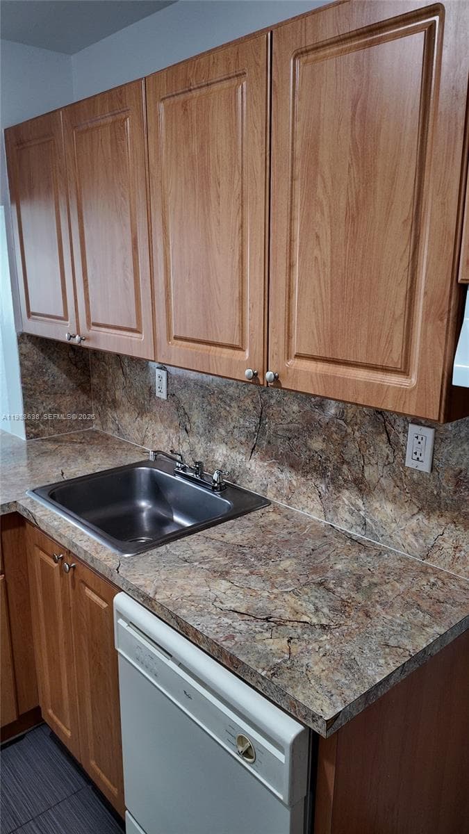 10820 SW 200th Dr # 354, Cutler Bay FL 33157 — 7