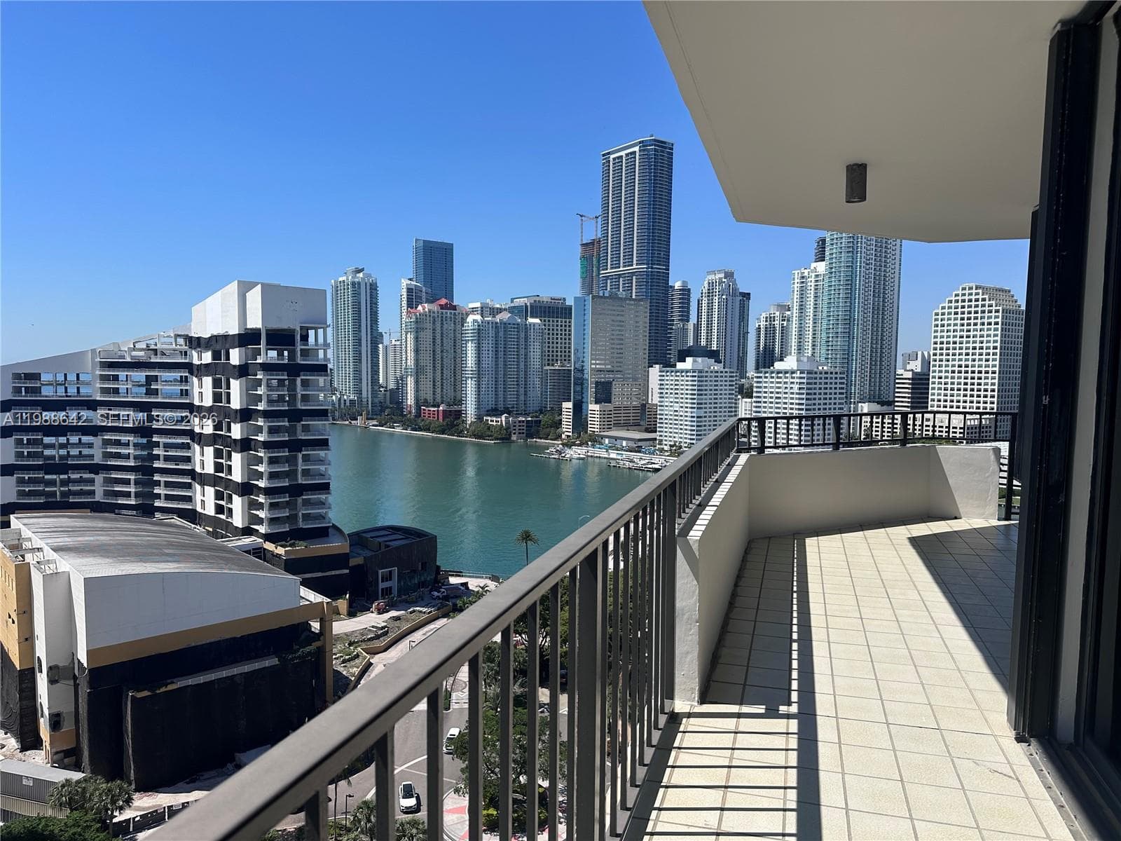 520 Brickell Key Dr # A2015, Miami FL 33131 — 7