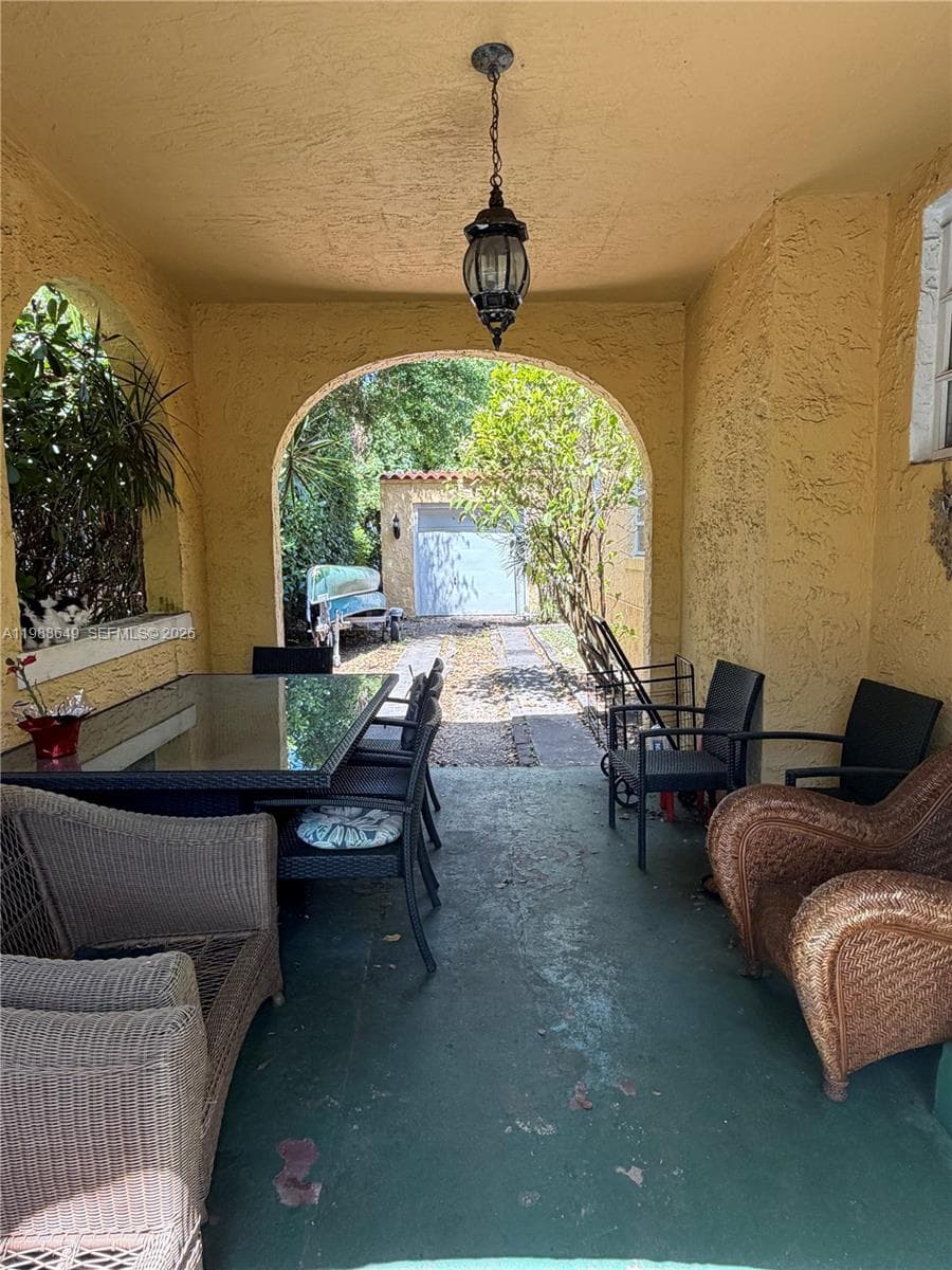1209 Mariana Ave, Coral Gables FL 33134 — 2