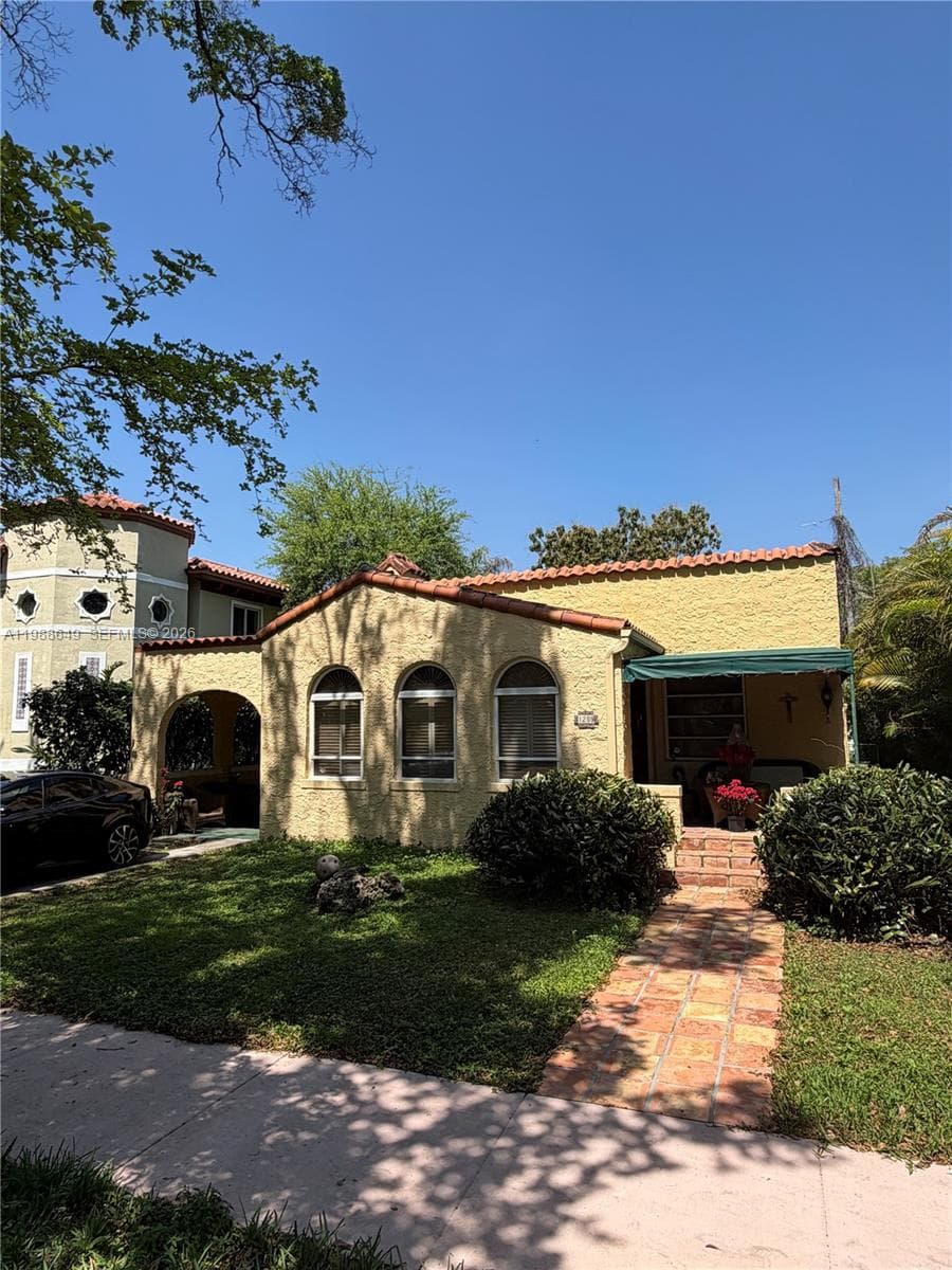 1209 Mariana Ave, Coral Gables FL 33134 — 10