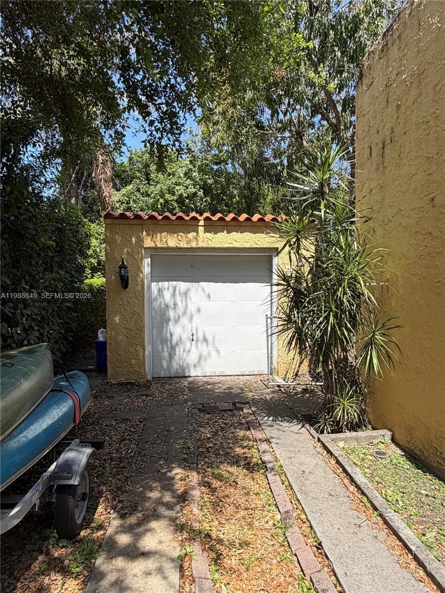 1209 Mariana Ave, Coral Gables FL 33134 — 4